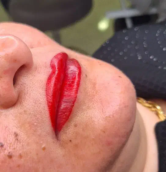 مدل خدمات شیدلب۷۰۰خطچشم۷۰۰هزینه موادنیازدارم نوشهر|خدمات آرایشگری و زیبایی|نوشهر, |دیوار