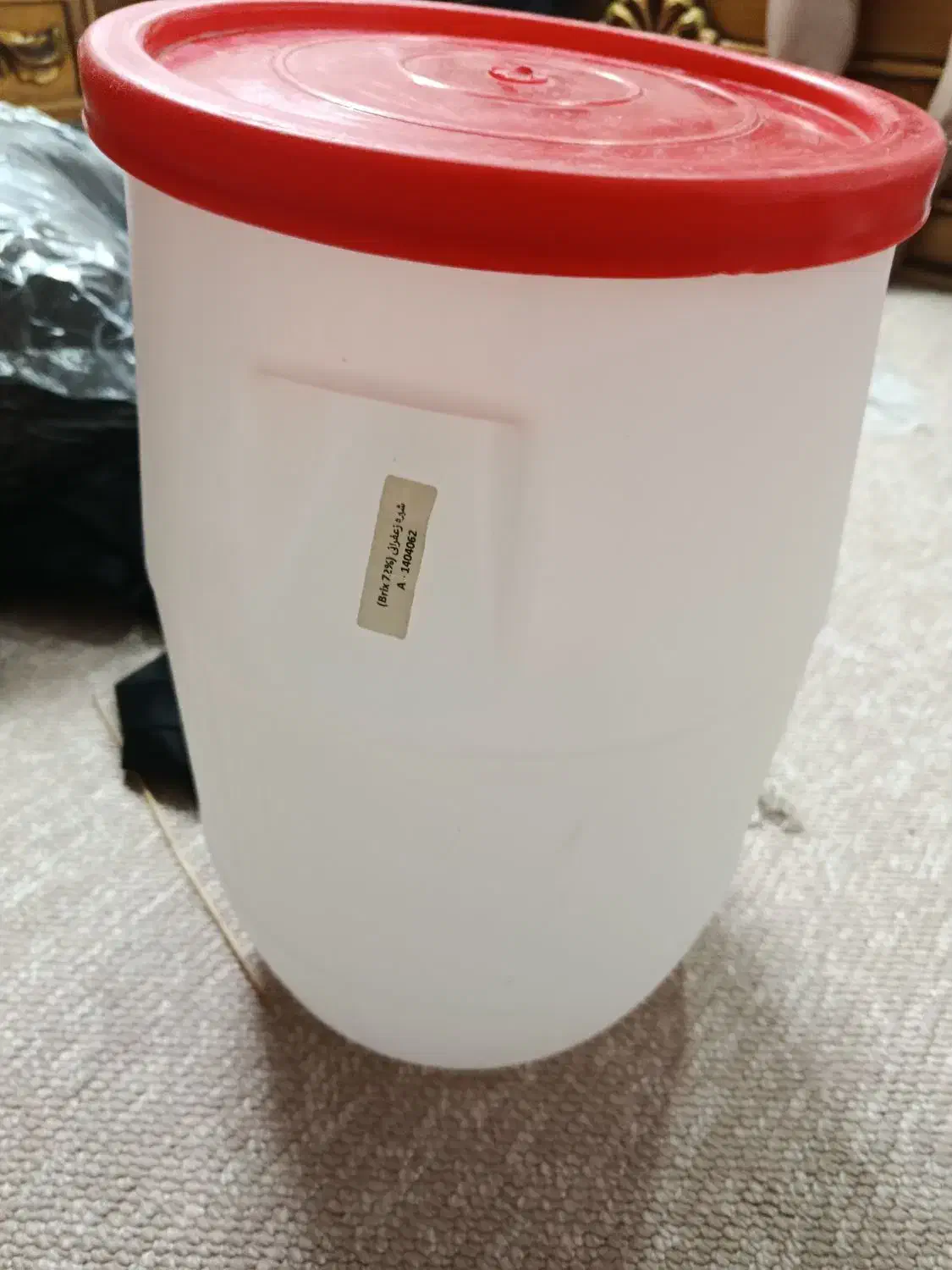 دبه های پلاستیکی|ظروف نگهدارنده، پلاستیکی، یک‌بارمصرف|قم, شهرک سازمان آب|دیوار