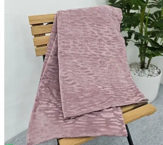 پتو|رختخواب، بالش، پتو|اصفهان, مصلی|دیوار