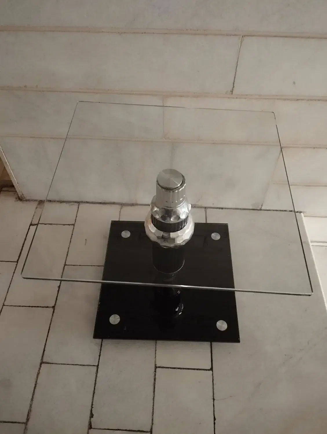 میز عسلی شیشه‌ای|مبلمان خانگی و میز عسلی|تهران, نازی‌آباد|دیوار