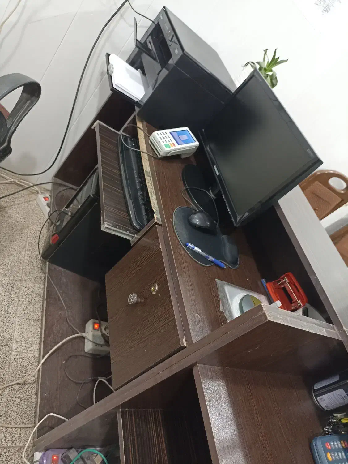 فروش و واگذاری کلیه تجهیزات کافی نت|فروشگاه و مغازه|سیرجان, |دیوار