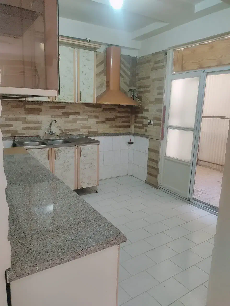 آپارتمان شهرک صادقیه دوخوابه|فروش آپارتمان|تهران, شهرک صادقیه|دیوار