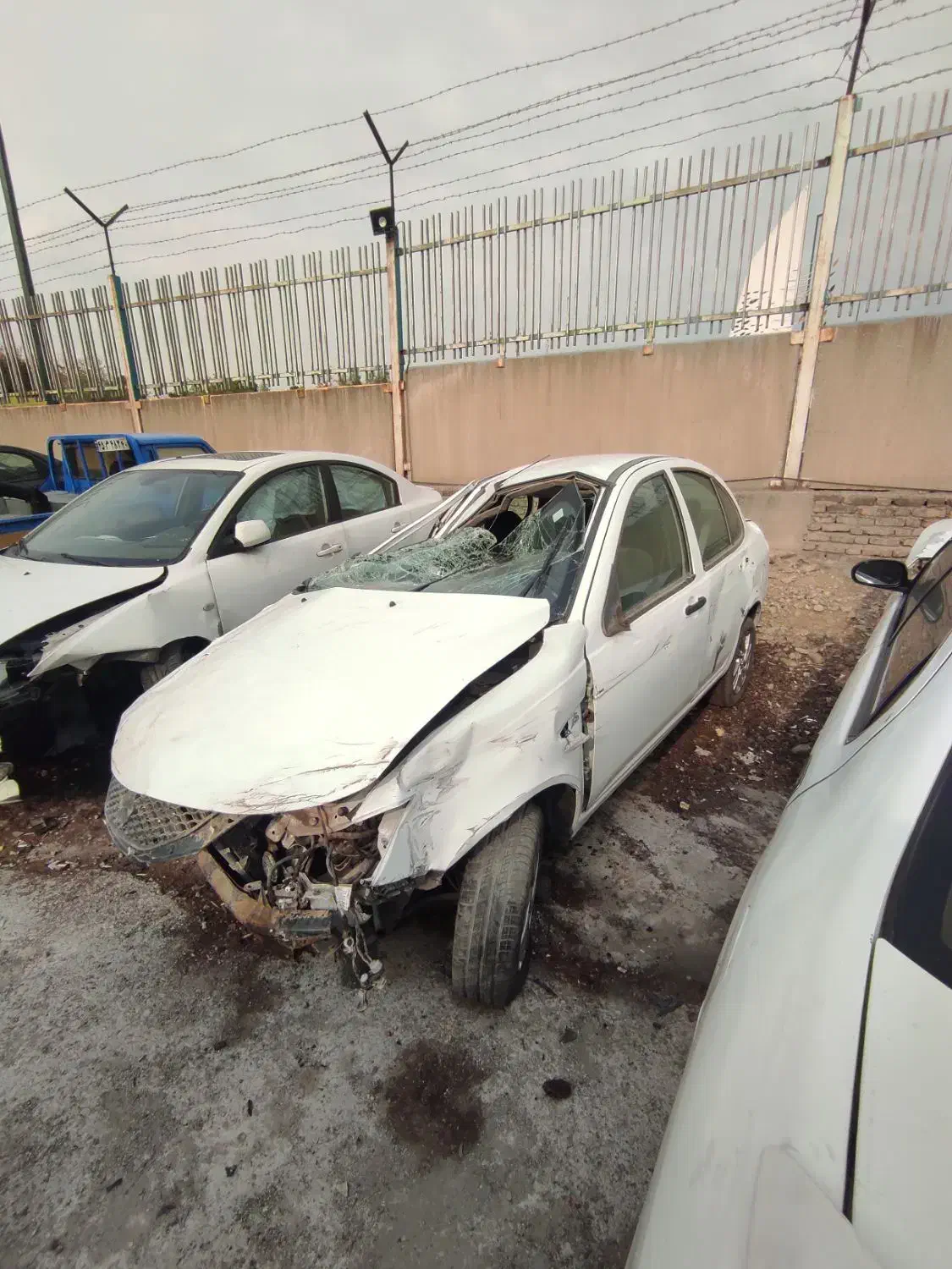 ساینا s اتوماتیک مدل 1402 تصادفی|خودرو سواری و وانت|تهران, شهرک آپادانا|دیوار