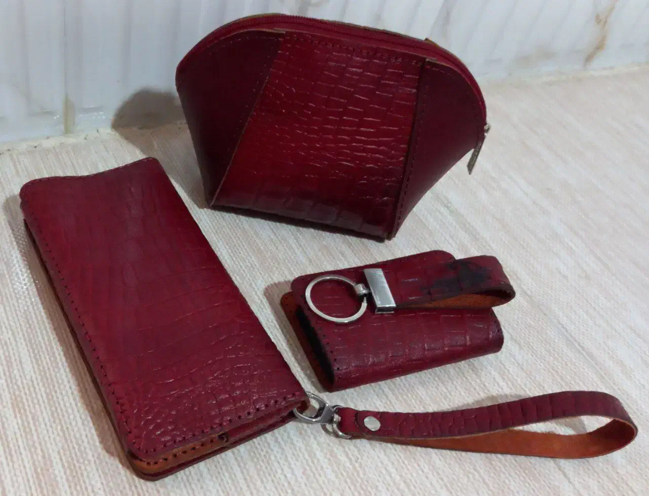 چرم دست دوز طبیعی|کیف، کفش، کمربند|نورآباد, |دیوار