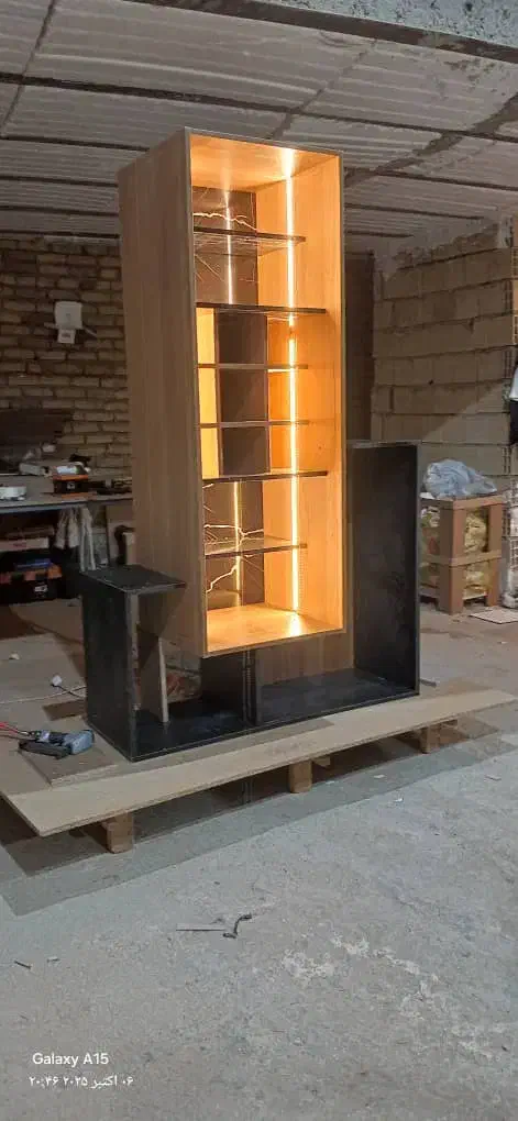 کافی بار|بوفه، ویترین، کنسول|چهارباغ, |دیوار