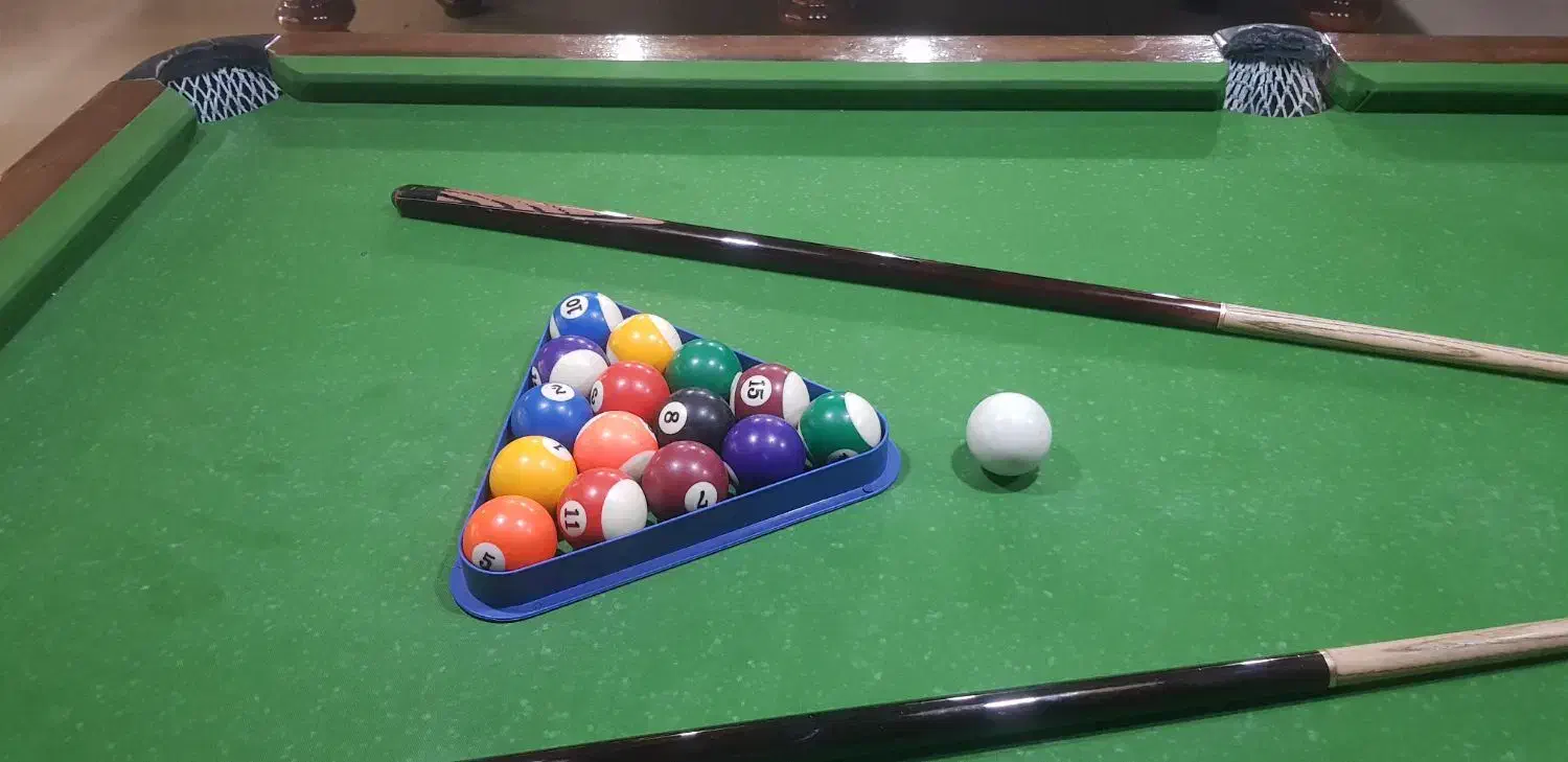 میز بیلیارد|تجهیزات ورزشی|شیراز, آبیاری|دیوار