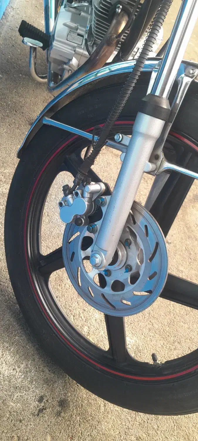 هوندا ۲۰۰ ۴۰۱ کاربرات|موتورسیکلت|تهران, شهرک فردوس (حسینی)|دیوار