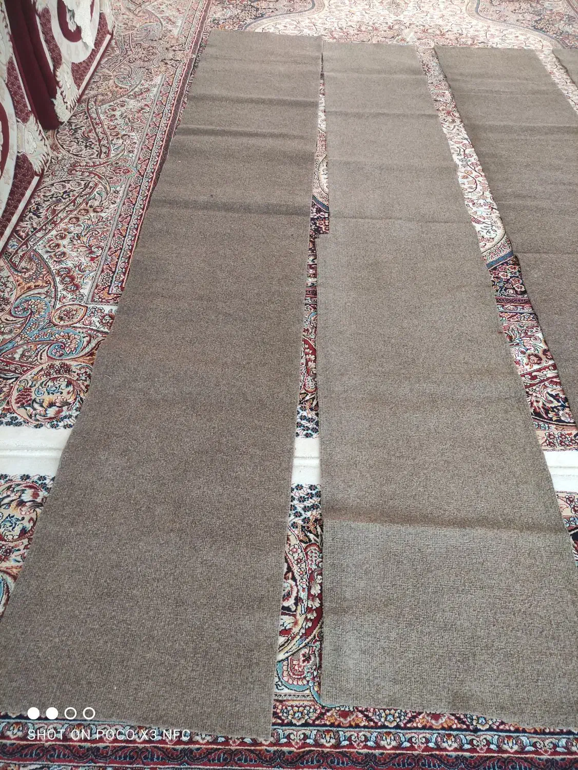 موکت کناره|موکت|قم, قلعه کامکار|دیوار