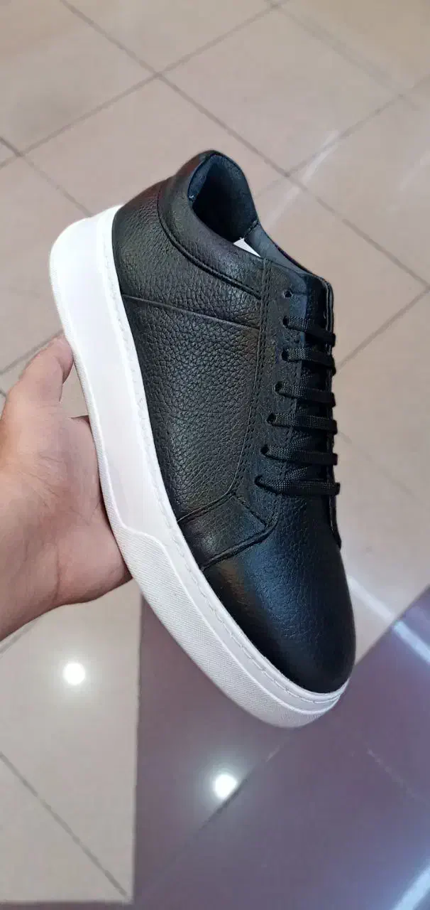 ونس تمام چرم گاوی بوفالو|کیف، کفش، کمربند|اردبیل, |دیوار