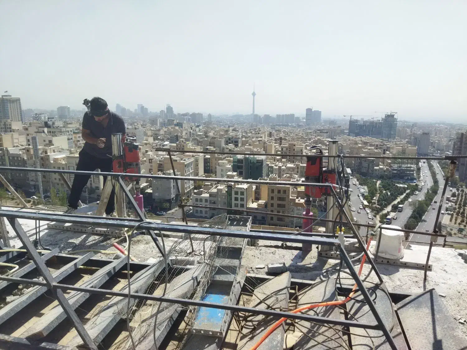 کرگیری.برش بتن.سیم برش الماسه|خدمات پیشه و مهارت|تهران, پاسداران|دیوار