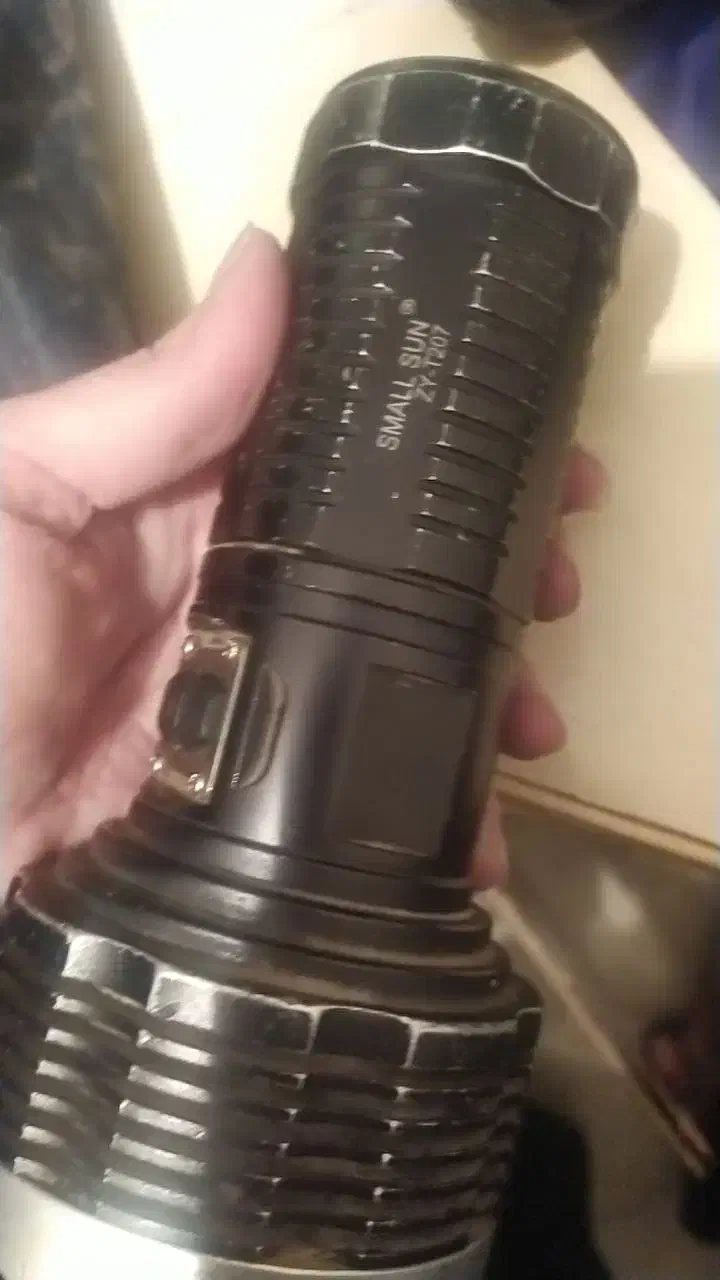 چراغ قوه|کوهنوردی و کمپینگ|تهران, صادقیه|دیوار