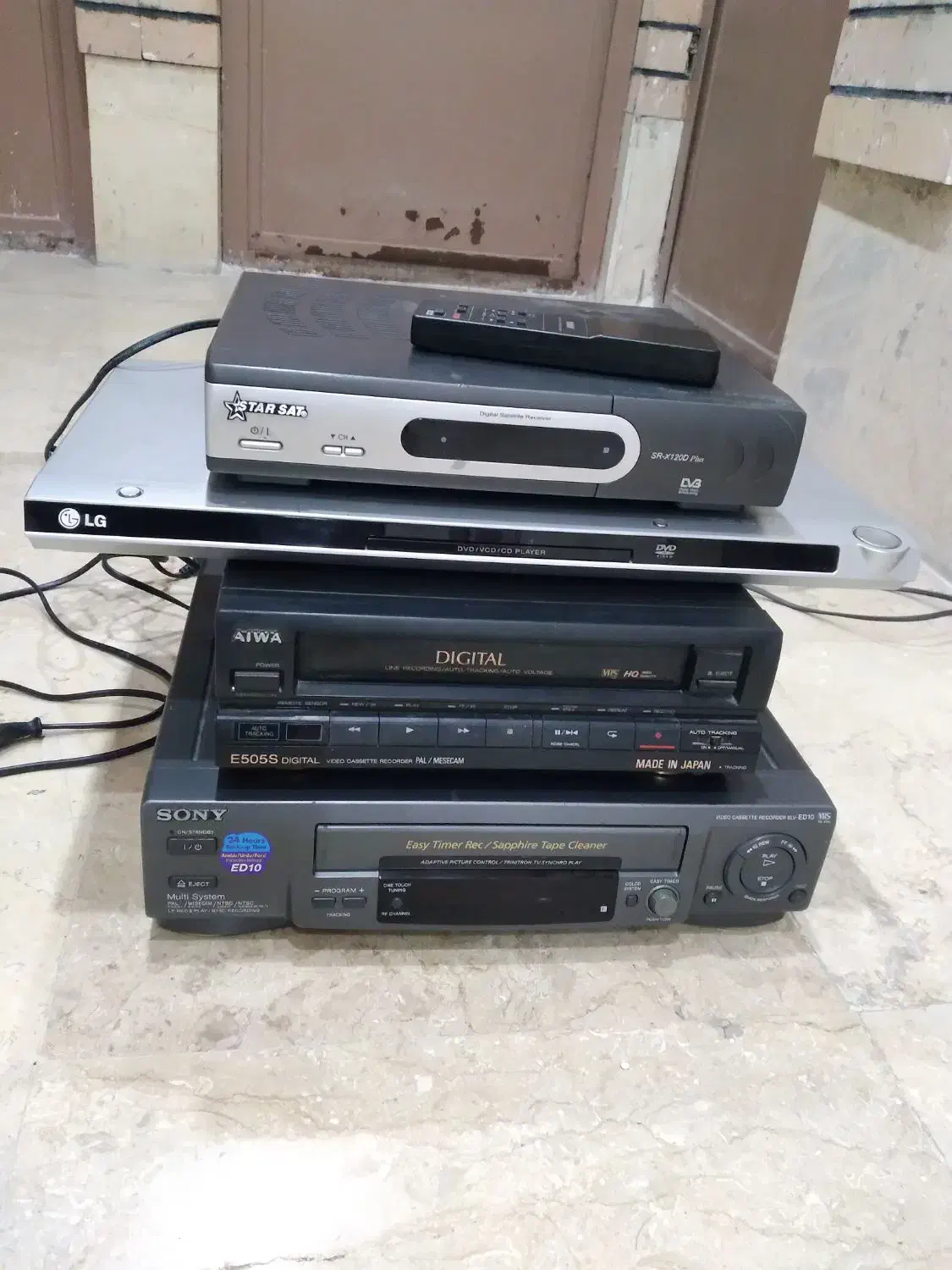 ویدیو|پخش‌کننده DVD و ویدیو|تهران, منیریه|دیوار