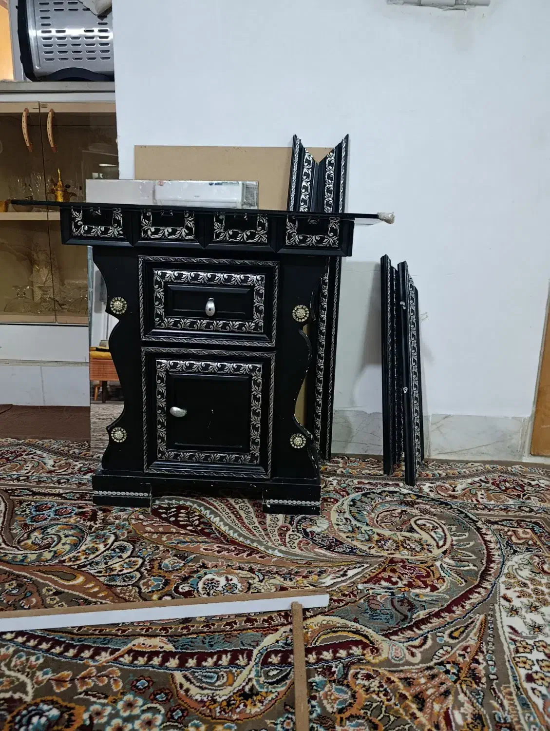 اینه ومیز|بوفه، ویترین، کنسول|ساوه, |دیوار