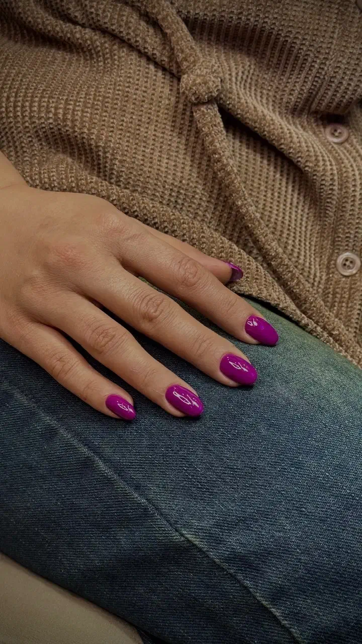 کاشت و طراحی حرفه ای ناخن|خدمات آرایشگری و زیبایی|ساوه, |دیوار