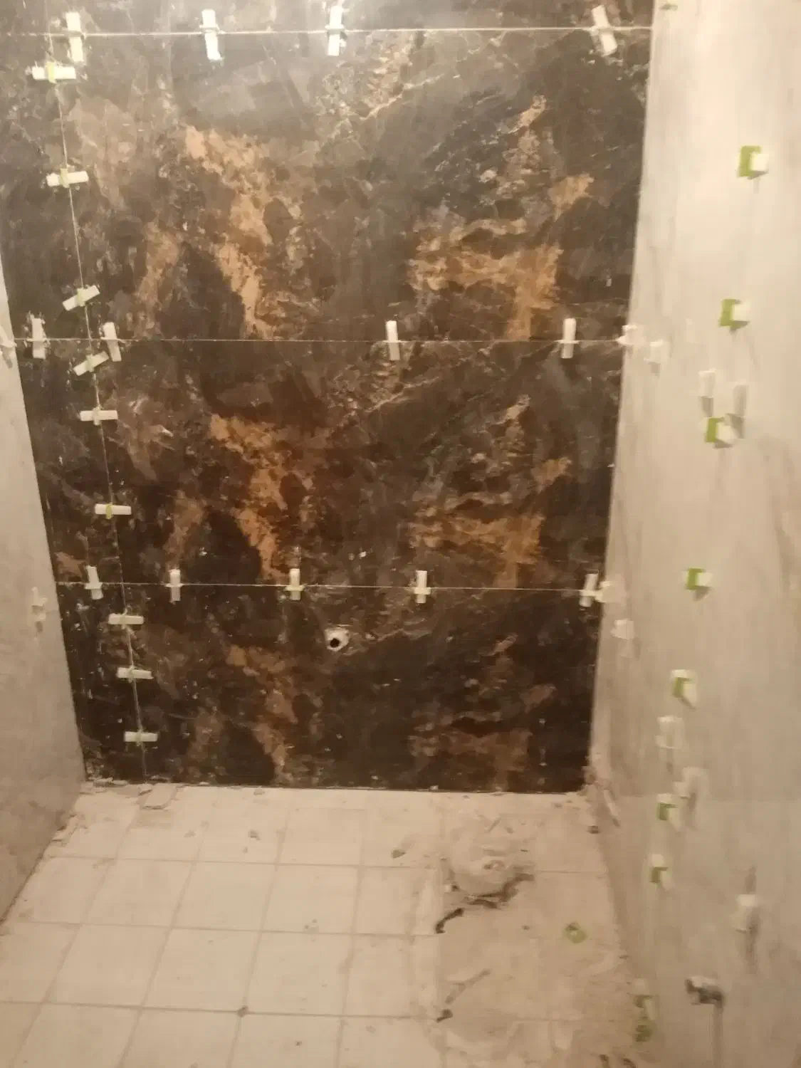 کاشیکاری کاشی|خدمات پیشه و مهارت|تبریز, |دیوار