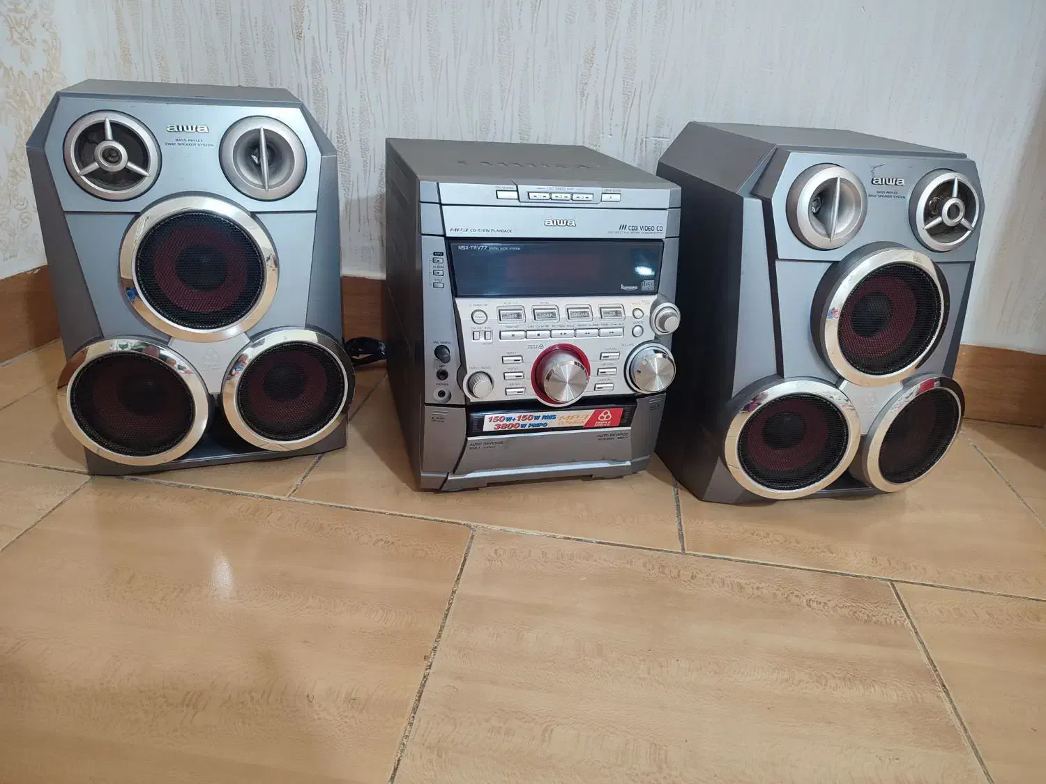 ظبط و باند ایوا ژاپن کیفیت صدا عالی|صوتی و تصویری|رشت, رودباری|دیوار