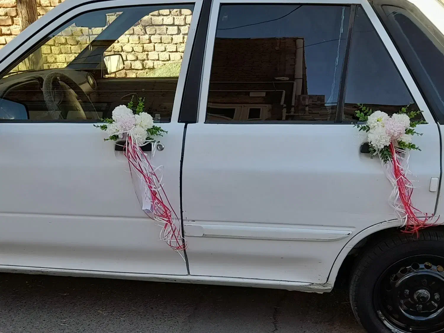 گل آرایی با قیمت مناسب|گل مصنوعی|بیرجند, |دیوار