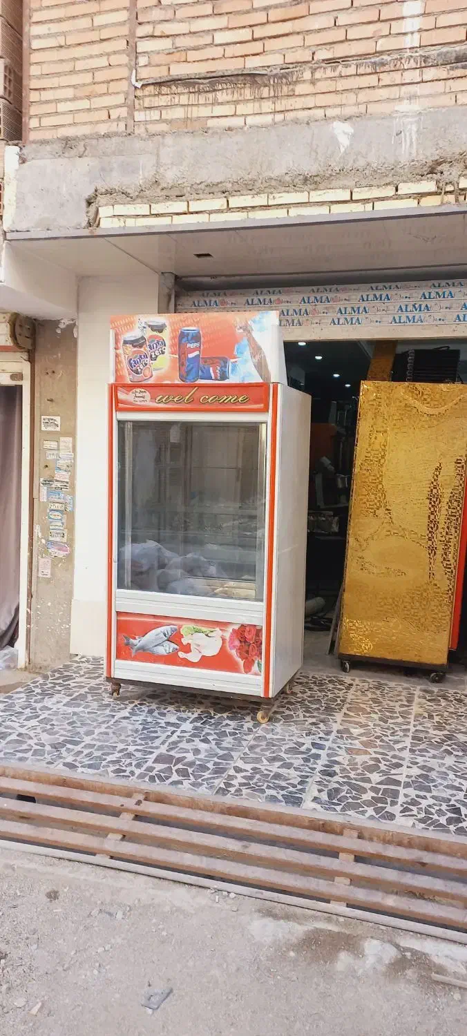یخچال ایستاده کبابی ۱۱۰ سانتی مشابه آکبند|فروشگاه و مغازه|نسیم‌شهر, |دیوار