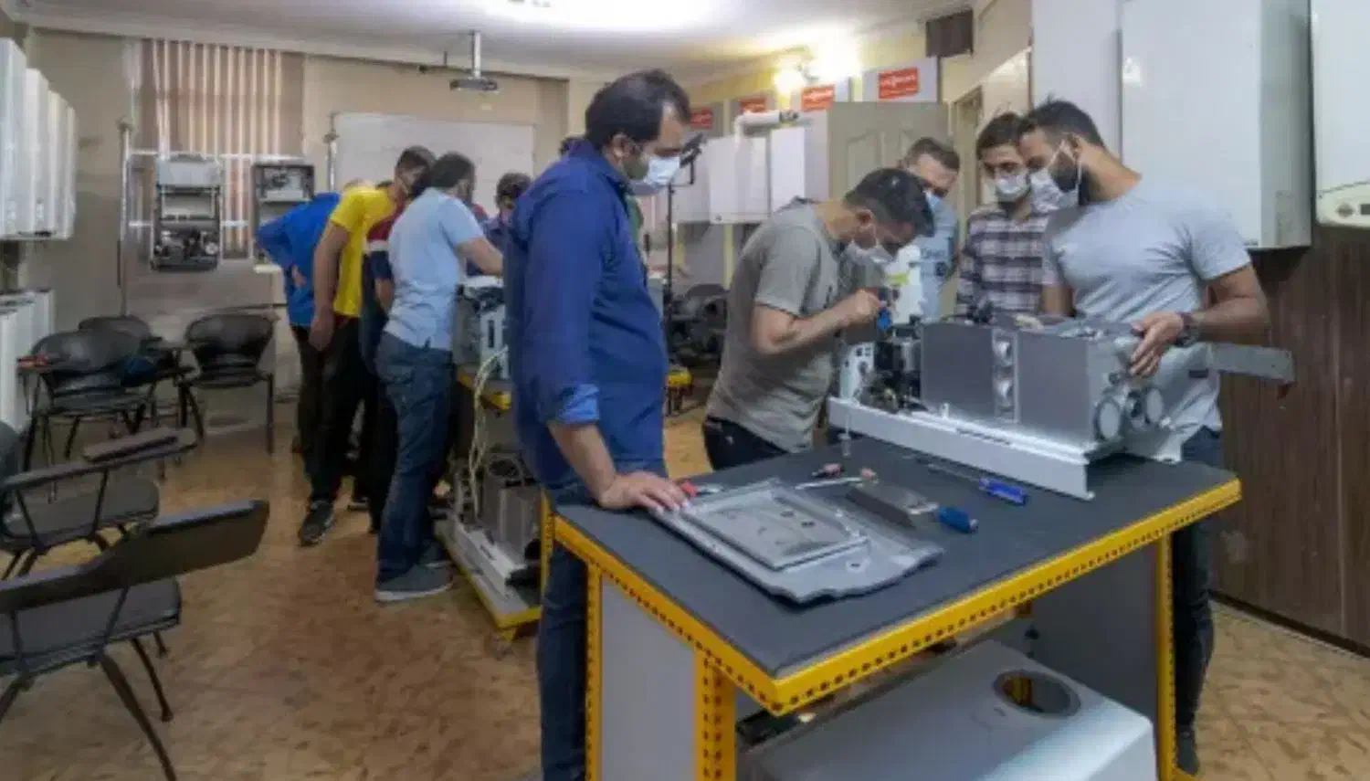 تعمیرکار پکیج تعمیر و سرویس پکیج و آبگرمکن|خدمات پیشه و مهارت|ایلام, |دیوار