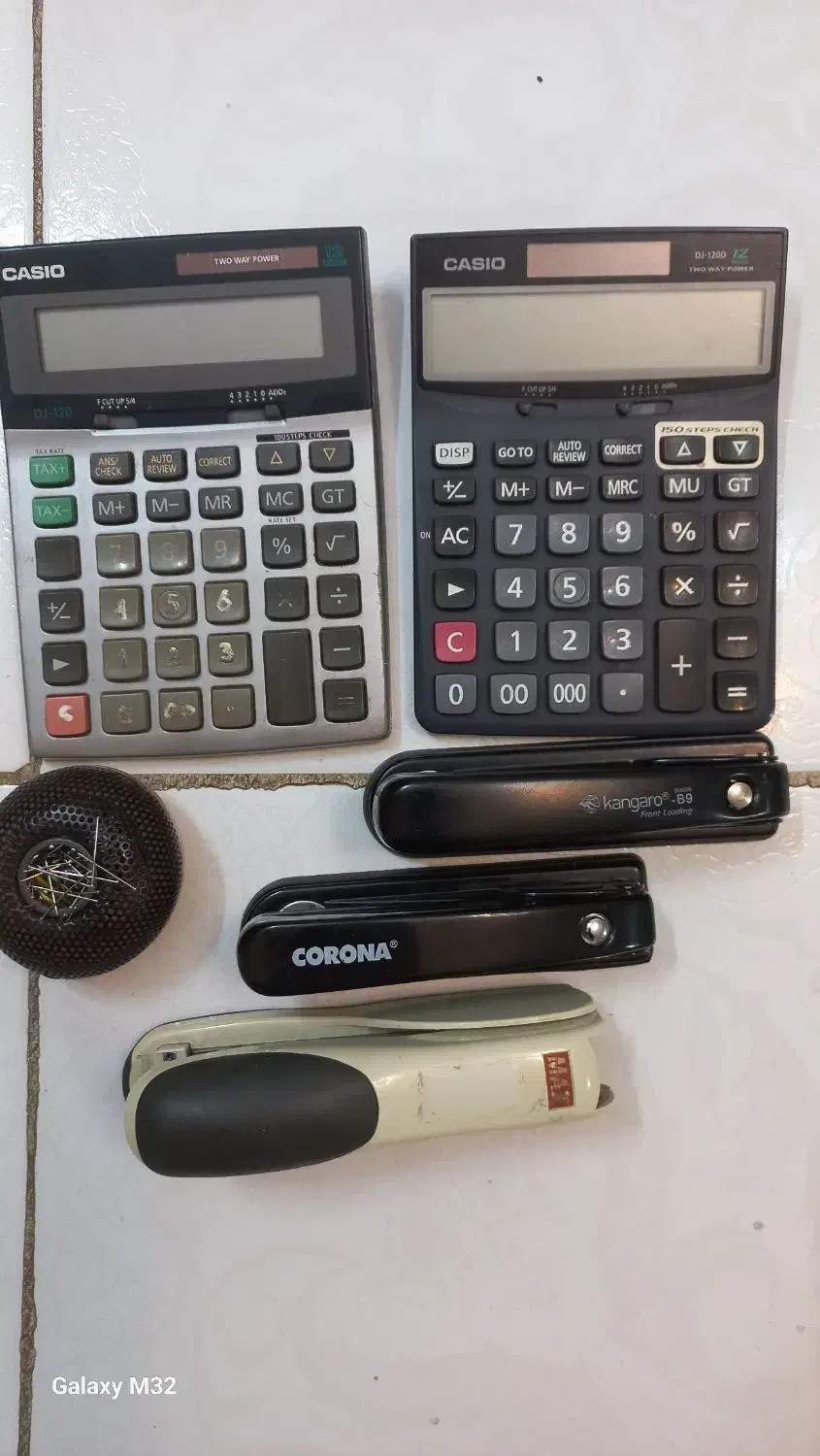 ماشین حساب کاسیو و منگنه کانگورو و کرنا و max|لوازم التحریر|مشهد, دانشجو|دیوار