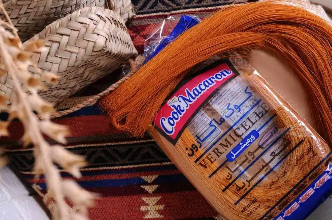 کارگر ساده و بسته بندی در شکوهیه(اتباع با مدرک)|استخدام صنعتی، فنی، مهندسی|قم, آزادگان|دیوار