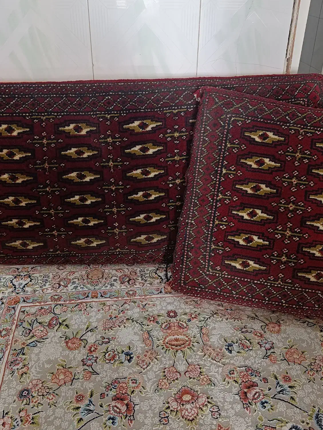 پشتی|پشتی|شیراز, مسلم|دیوار