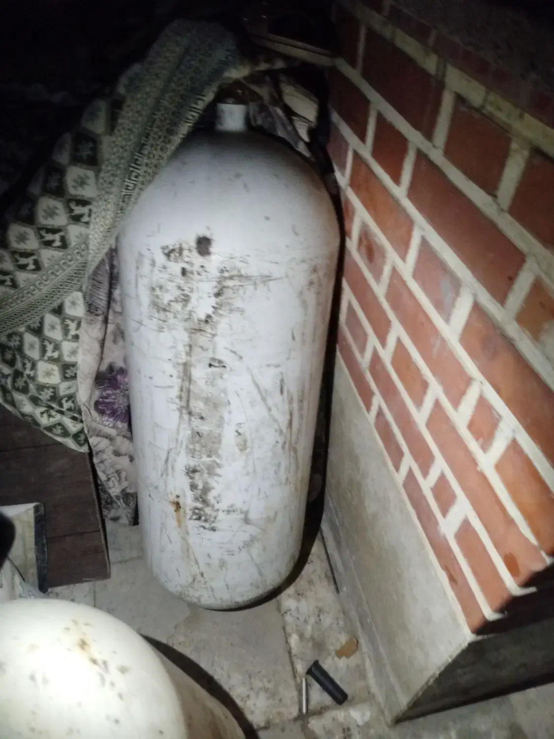 فروش  دو عدد کپسول سی ان جی|قطعات یدکی و لوازم جانبی|شاهین‌شهر, خانه کارگر|دیوار