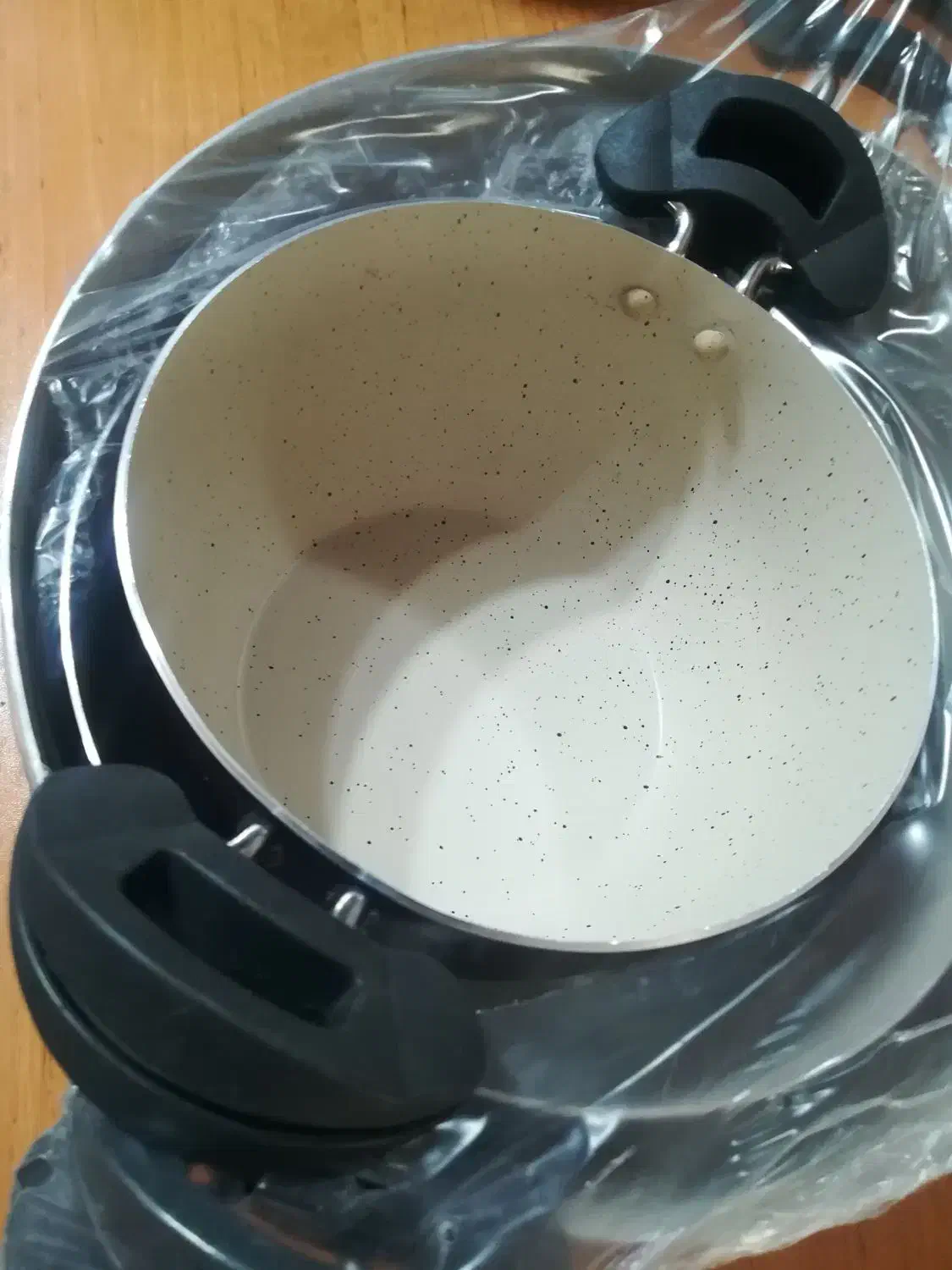 سرویس قابلمه 7 پارچه گرانیتی دلونگی|ظروف پخت‌وپز|مشهد, تربیت (صدف)|دیوار