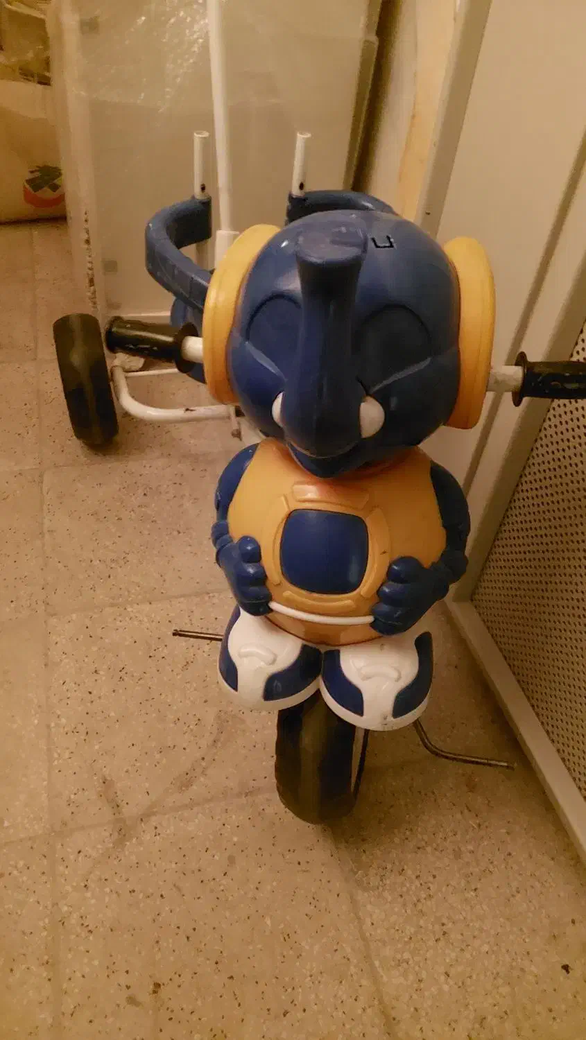 سه چرخه بی بی لند فیلی موزیکال|دوچرخه، اسکیت، اسکوتر|تهران, کاشانک|دیوار