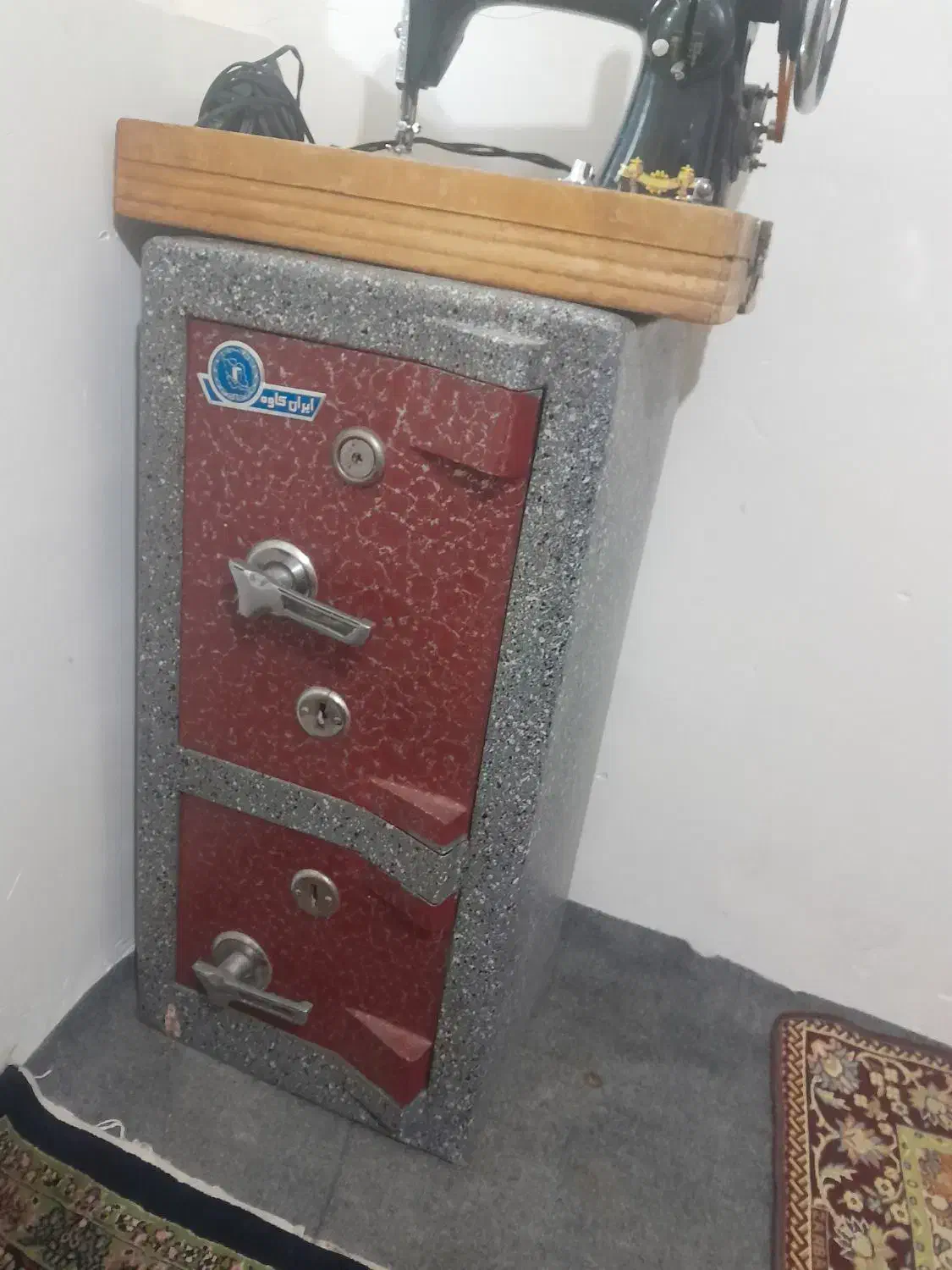 گاو صندوق|ابزارآلات|لالجین, |دیوار