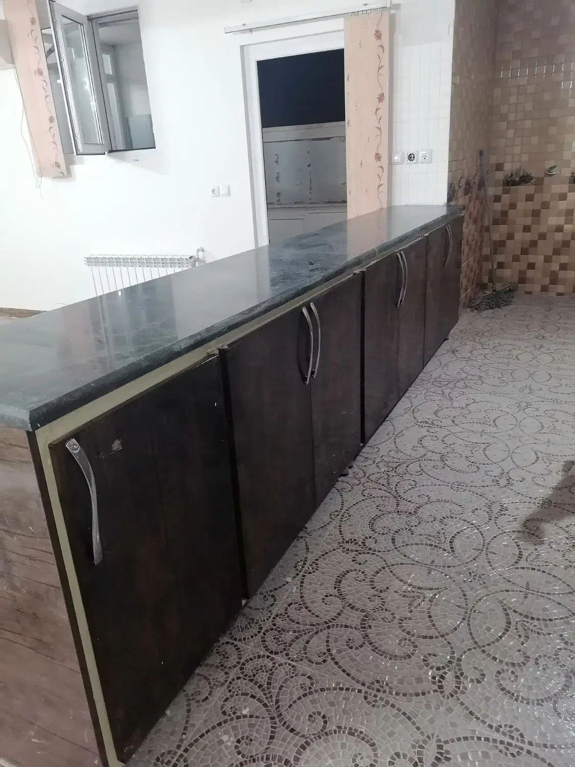 فروش فوری کابینت آشپز خانه فلزی در حد نو|مصالح و تجهیزات ساختمان|کازرون, |دیوار