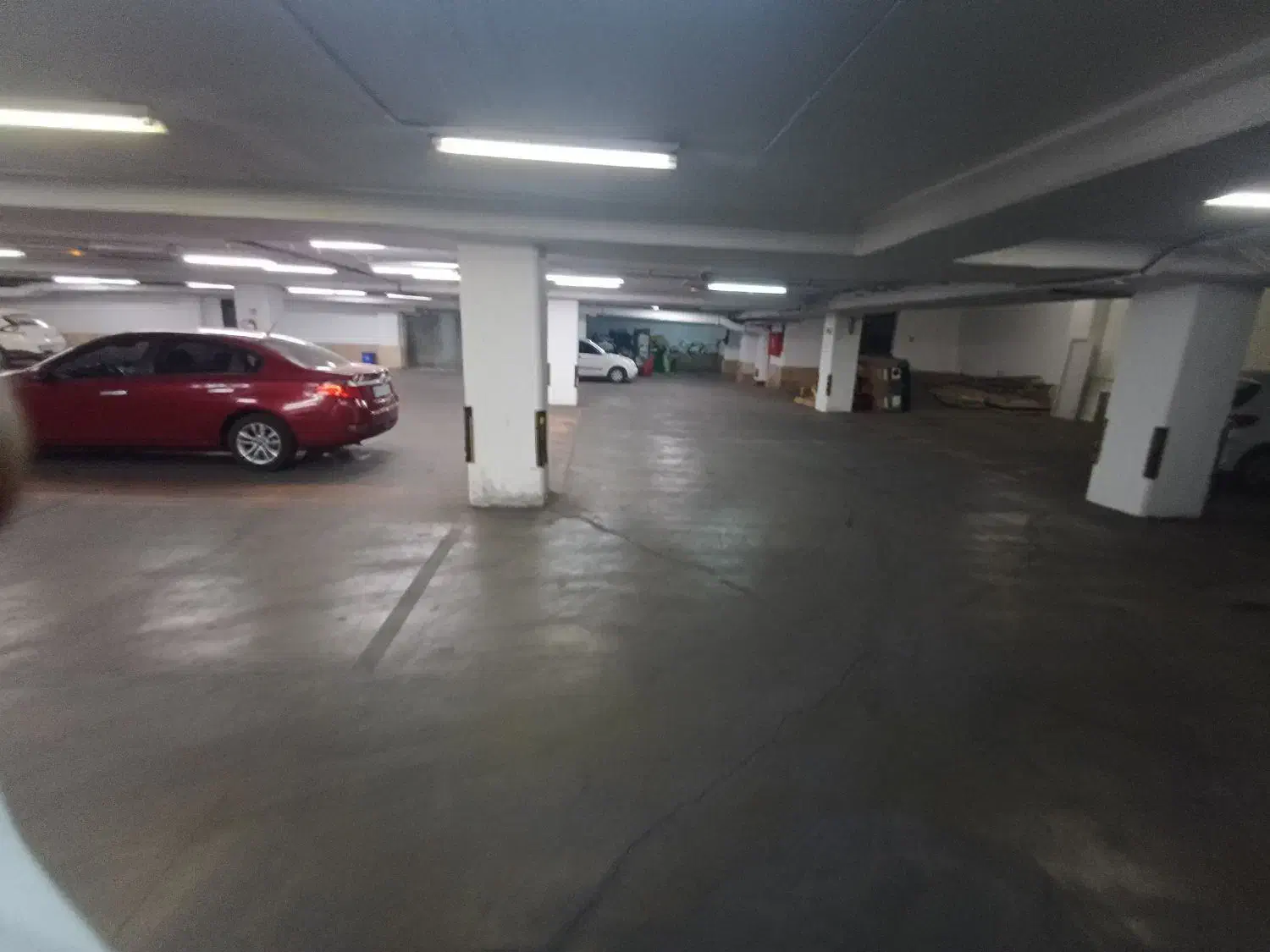 اجاره پارکینگ ماهانه خودرو و موتور سیکلت|اجارهٔ کوتاهمدت آپارتمان و سوئیت|تهران, جیحون|دیوار