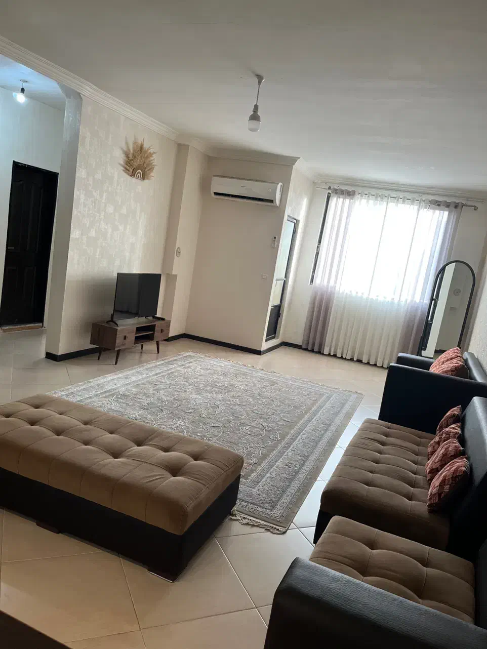 اجاره اپارتمان شیک هفت تیر کوتاه مدت|اجارهٔ کوتاه‌مدت آپارتمان و سوئیت|مشهد, کوثر|دیوار