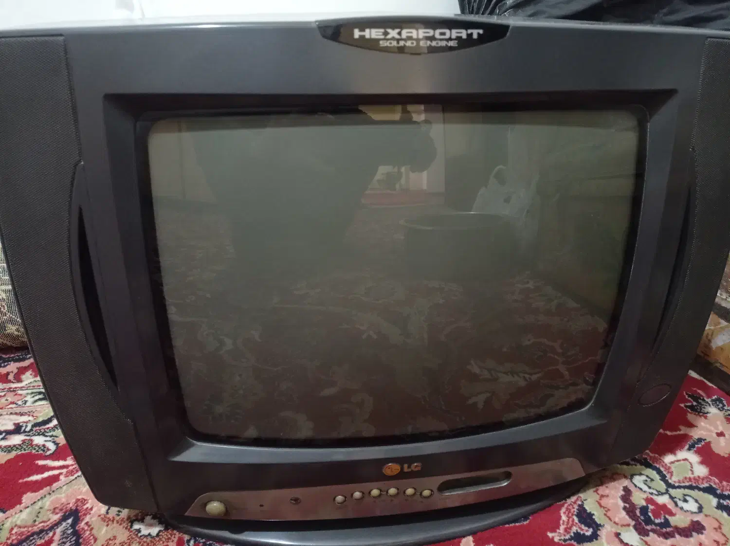 تلویزیون 14 سالم|تلویزیون و پروژکتور|داراب, |دیوار