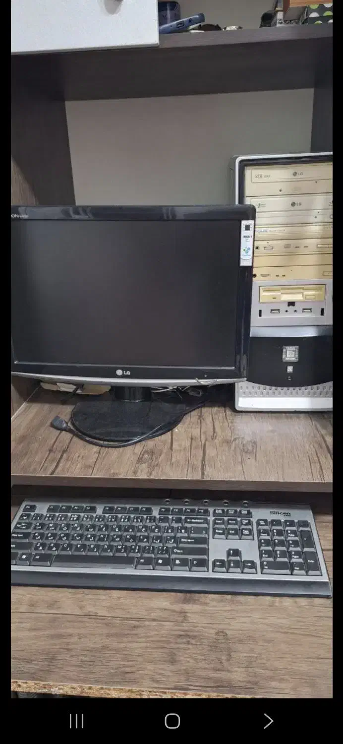 یک دستگاه کامپیوترسالم بامیز|رایانه رومیزی|رشت, سلیمانداراب|دیوار