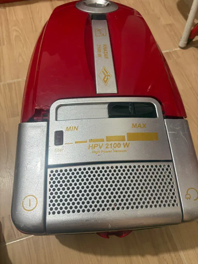 جارو برقی ۲۱۰۰وات بسیار قوی|جاروبرقی، جارو شارژی، بخارشو|شاهینشهر, فدک|دیوار