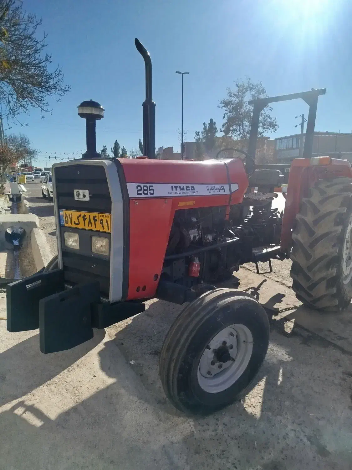 ترکتور 285 مدل87|خودرو سنگین|پارس‌آباد, |دیوار