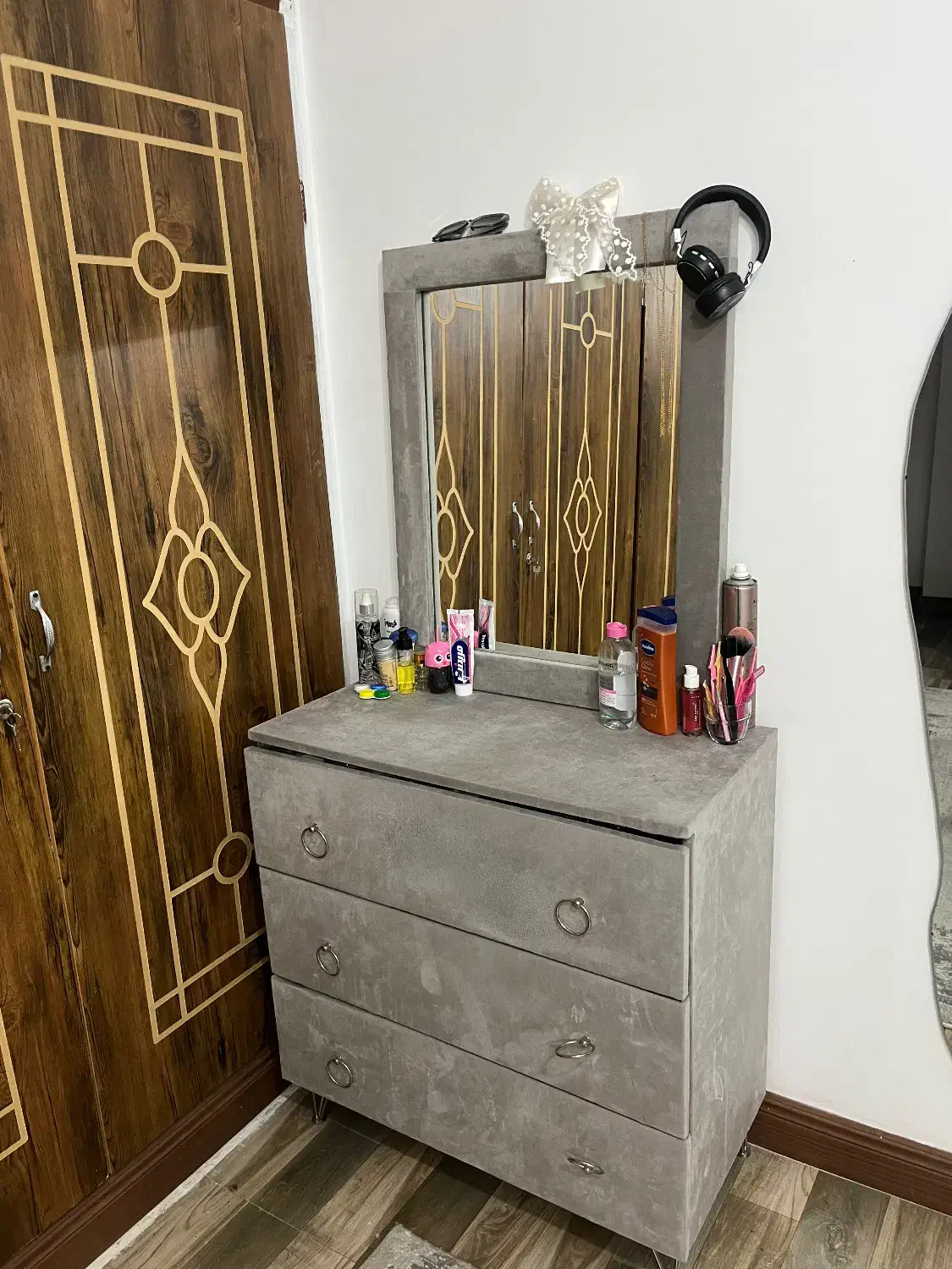 تخت دو نفره|تخت و سرویس خواب|اسلام‌شهر, شهرک قائمیه|دیوار