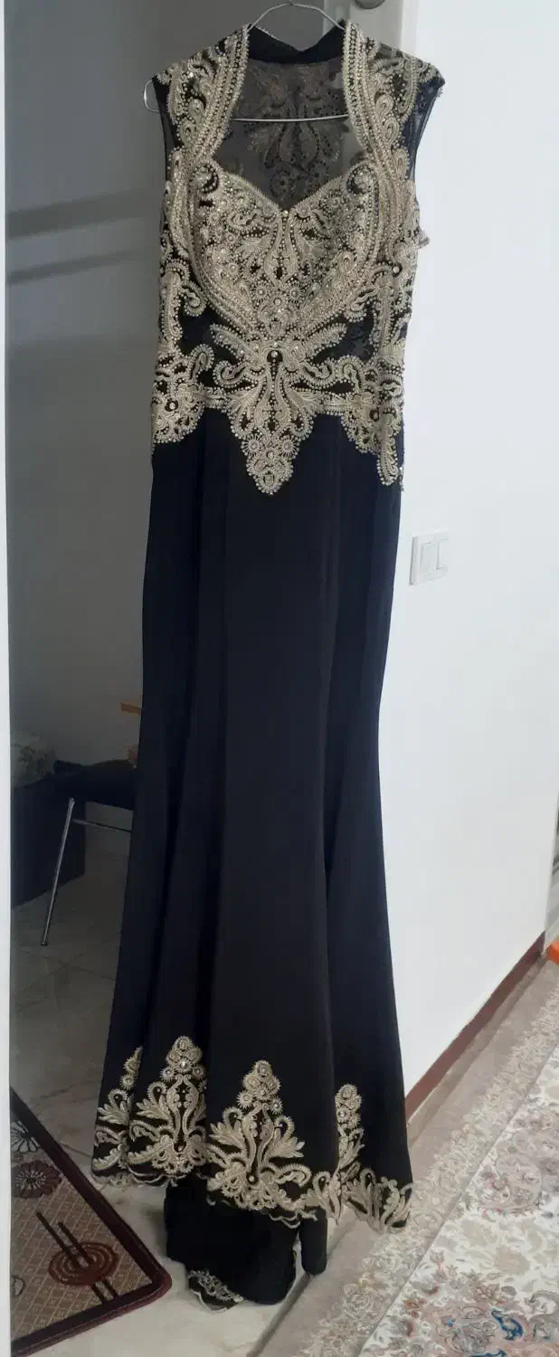 لباس مجلسی|لباس|مهدی شهر, |دیوار