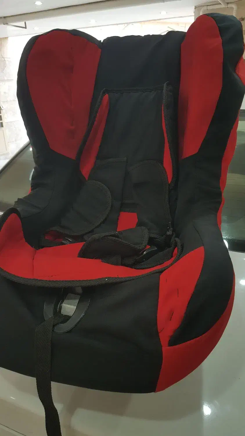 صندلی ماشین کودک|تخت و صندلی بچه|هشتگرد, فاز ۱ مهستان|دیوار