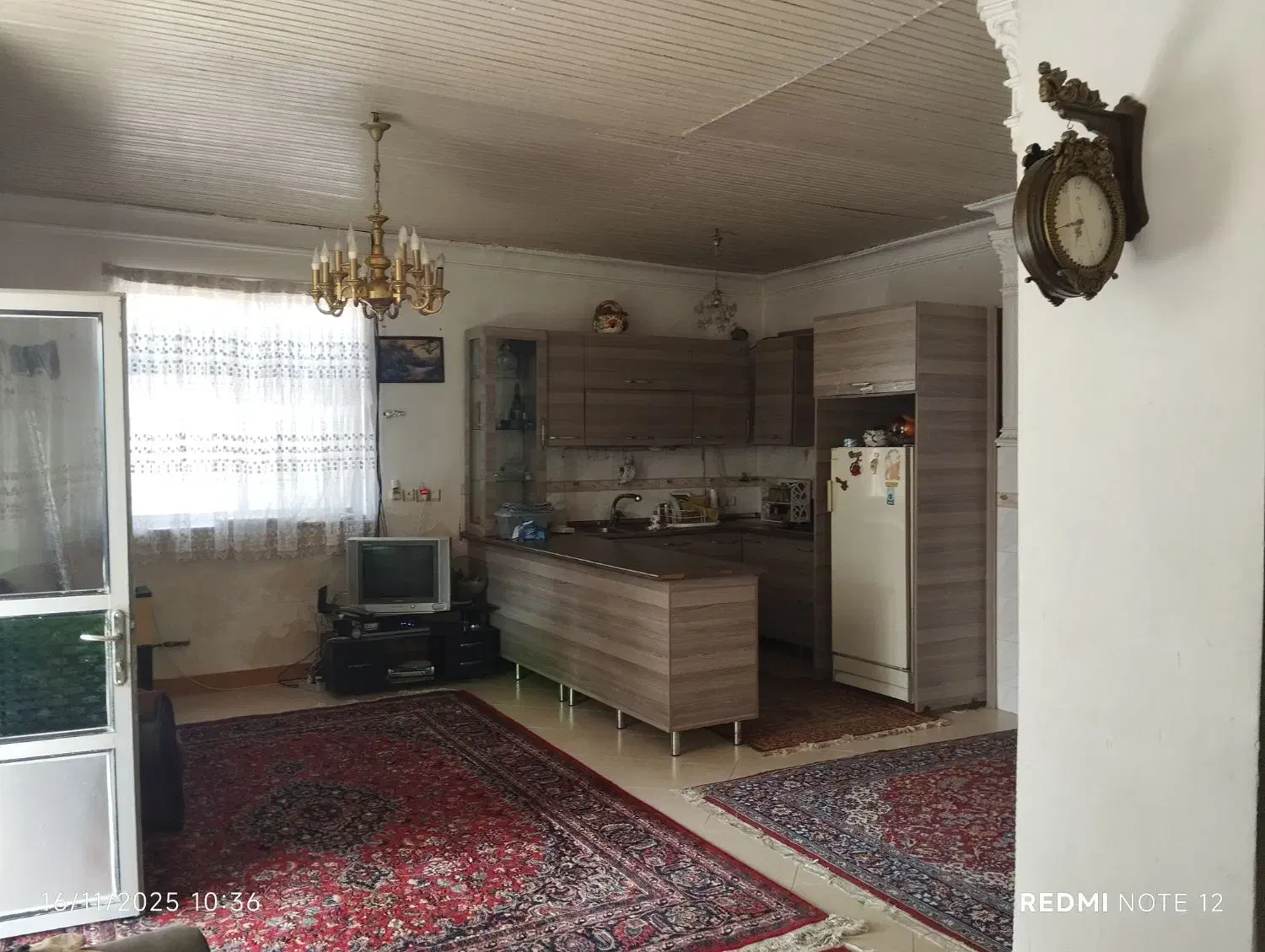 ویلا مناسب خانواده تا ۴نفر روزانه|اجارهٔ کوتاه‌مدت ویلا و باغ|تولم شهر, |دیوار