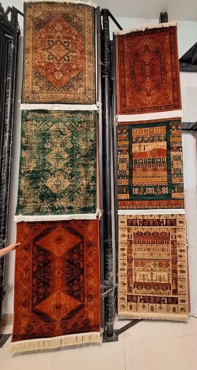 قالیچه سبز قالیچه قرمز قالیچه سنتی ۱۰۰ طرح جذاب|فرش|مشهد, امیر المومنین|دیوار