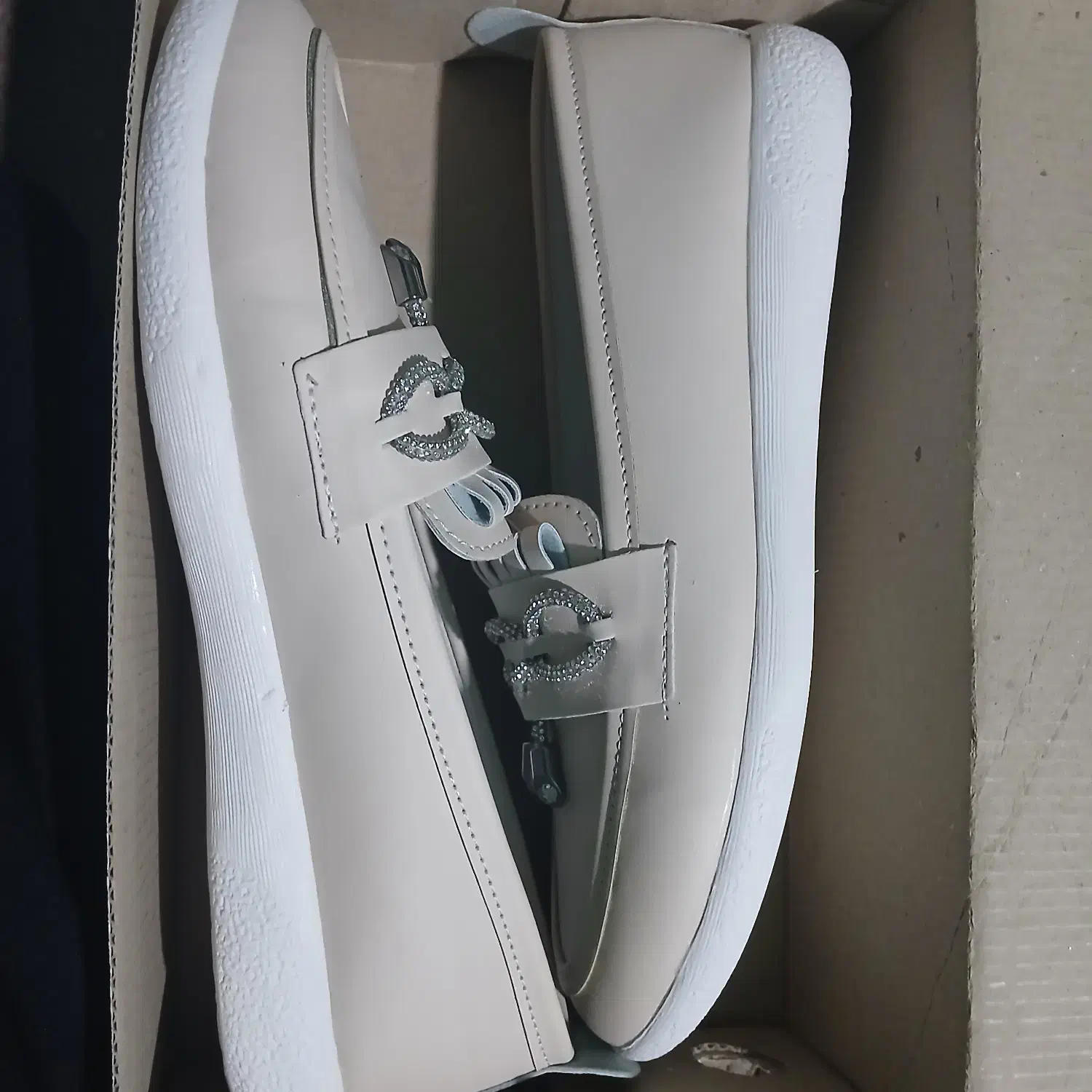 کفش کالج فوق العاده شیک و راحت|کیف، کفش، کمربند|جوانرود, |دیوار