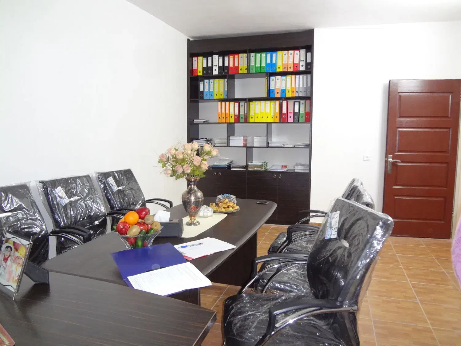 فروش میز جلسه ، میز مدیریت|مبلمان اداری|گرگان, |دیوار