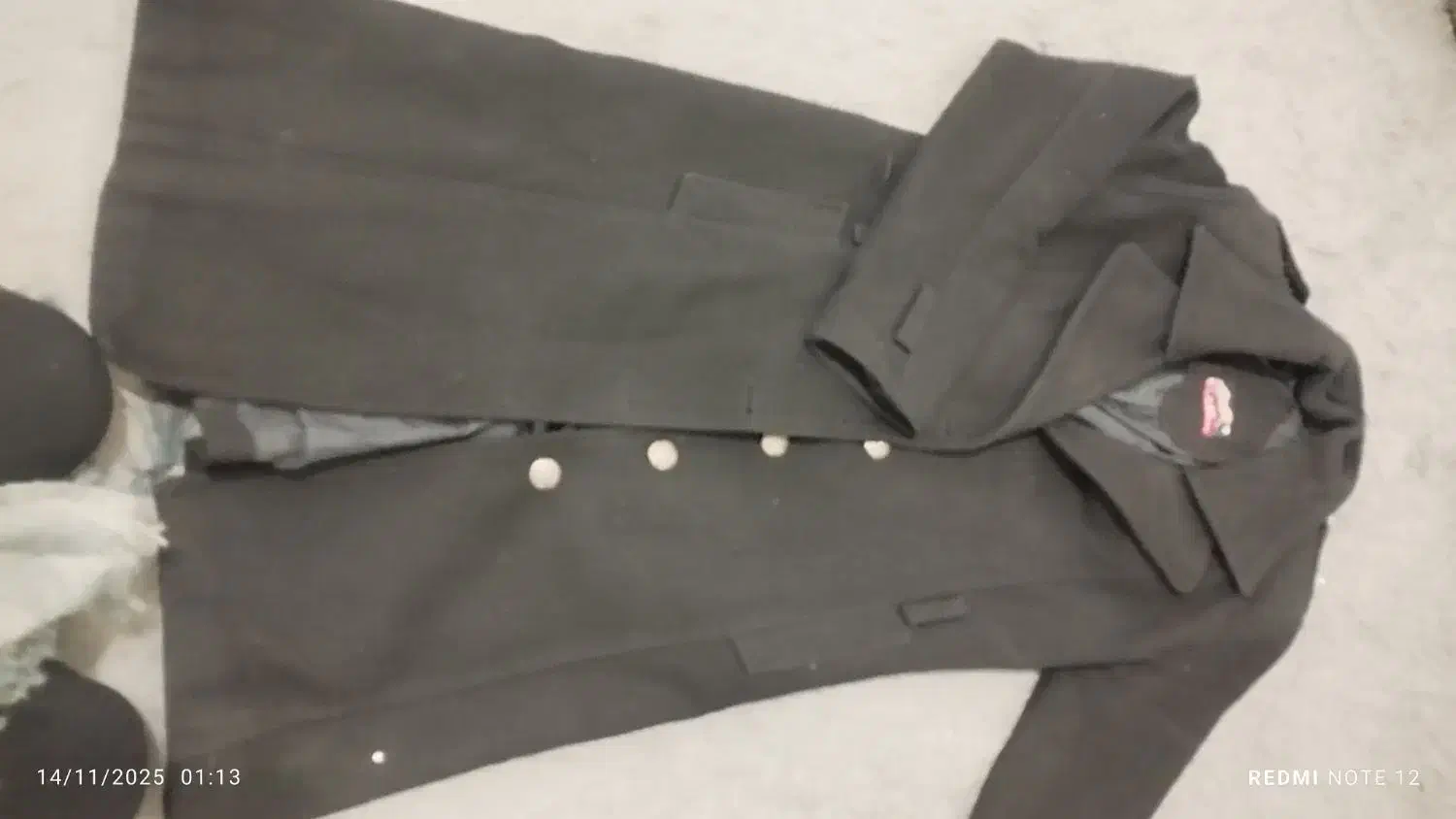 کاپشن و بافت|لباس|مشهد, شهید آوینی|دیوار