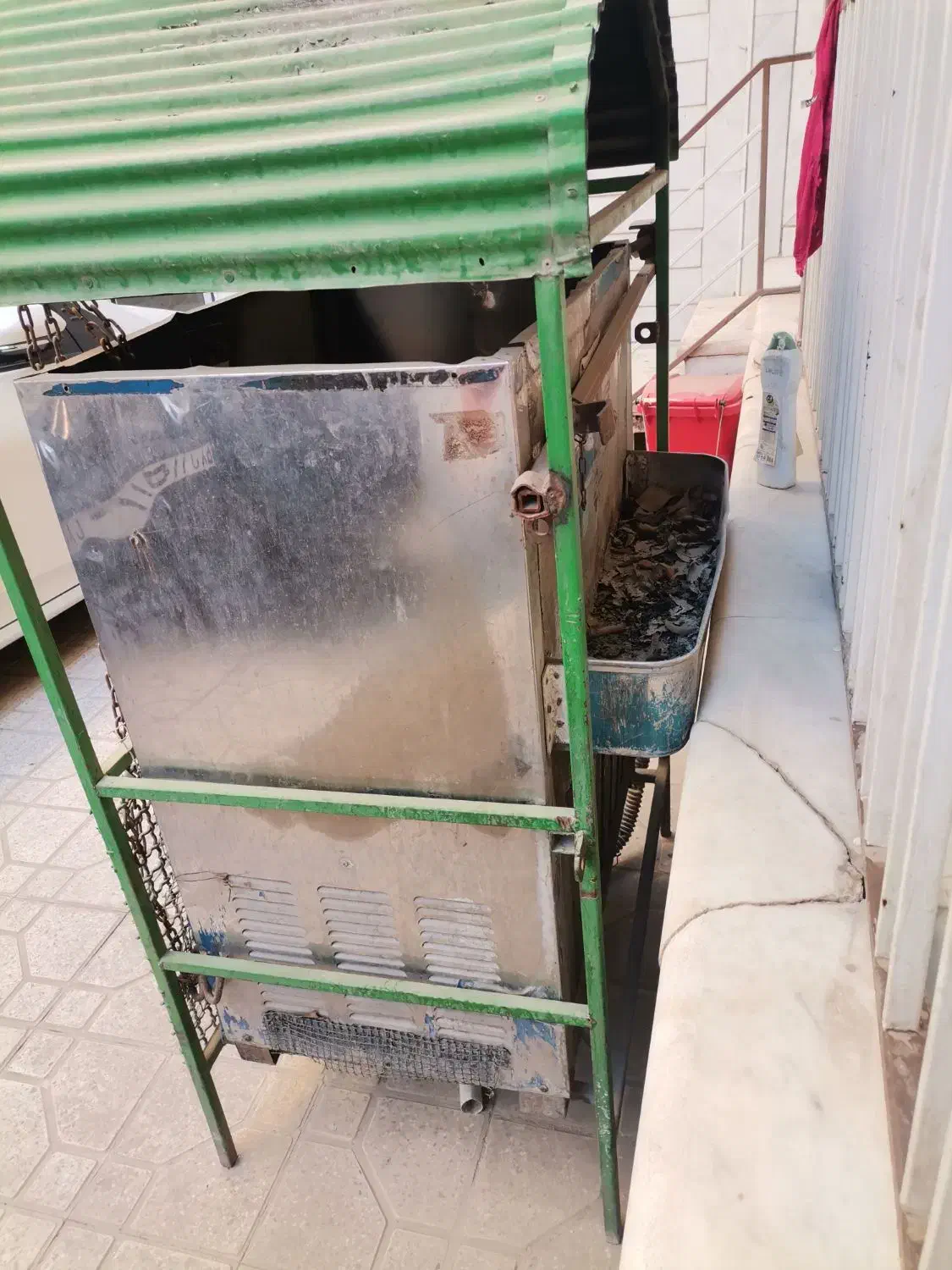 بدنه ابسردکن|آب‌سردکن و تصفیه آب|خمینی‌شهر, |دیوار