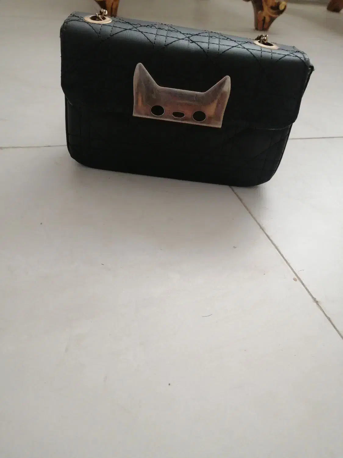 کیف دوشی نونو|کیف، کفش، کمربند|نیشابور, دربقاضی|دیوار