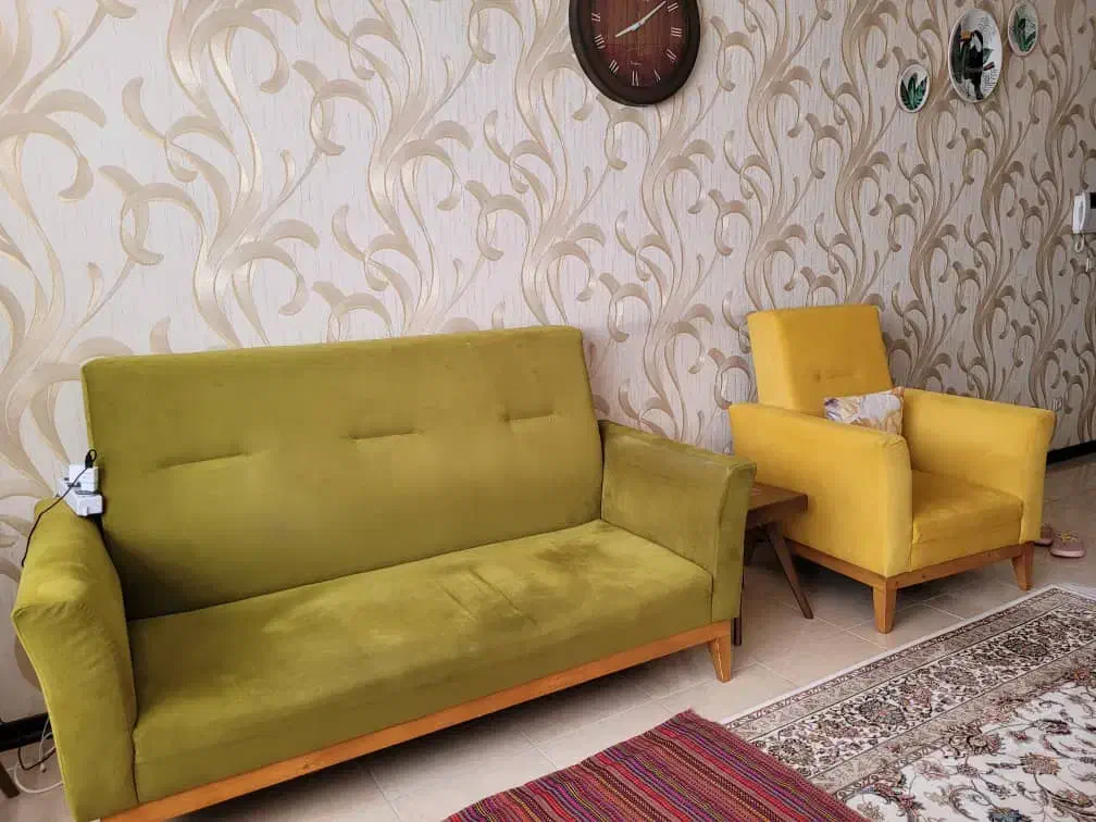 مبل ۷ نفره|مبلمان خانگی و میز عسلی|شیراز, شاه قلی بیگی|دیوار