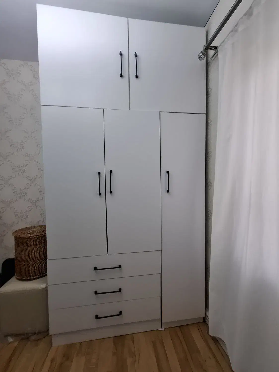 کمد جادار|جاکفشی، کمد، دراور|رشت, کوی مهر|دیوار