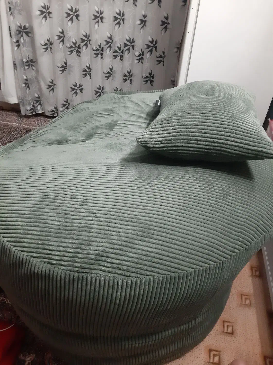 بین بگ سالم نو|صندلی و نیمکت|شاهرود, |دیوار